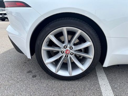 Used 2019 Jaguar F-TYPE Convertible RWD image 26