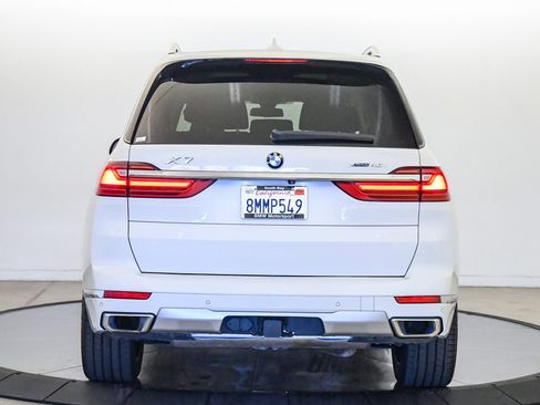 Used 2019 BMW X7 xDrive40i w/ Cold Weather Package AWD/4WD image 3