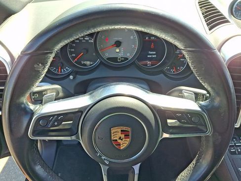 Used 2017 Porsche Cayenne S AWD/4WD image 4