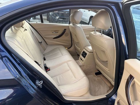 Used 2013 BMW 328i xDrive Sedan AWD/4WD image 15