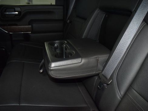 Used 2022 GMC Sierra 3500 Denali w/ Denali Ultimate Package image 43