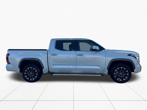 Used 2023 Toyota Tundra Limited AWD/4WD image 7