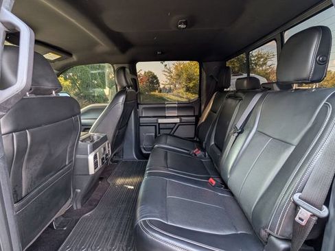 Used 2019 Ford F150 Lariat w/ Equipment Group 502A Luxury AWD/4WD image 29