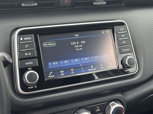 New 2025 Nissan Kicks Play S image 26