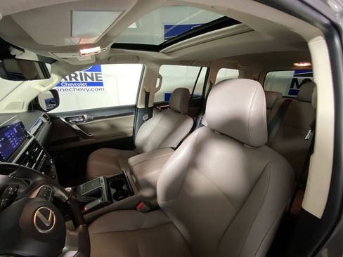 Used 2023 Lexus GX 460 Premium w/ Premium Plus Package AWD/4WD image 24