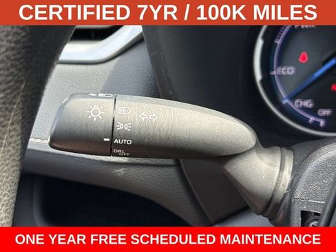Used 2025 Toyota RAV4 XLE AWD/4WD image 26