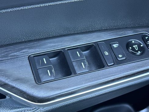 Used 2019 Honda Clarity Plug-In Hybrid image 14
