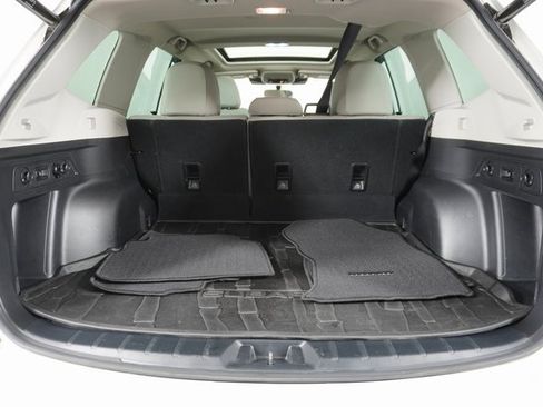 Certified 2024 Subaru Forester Limited image 38