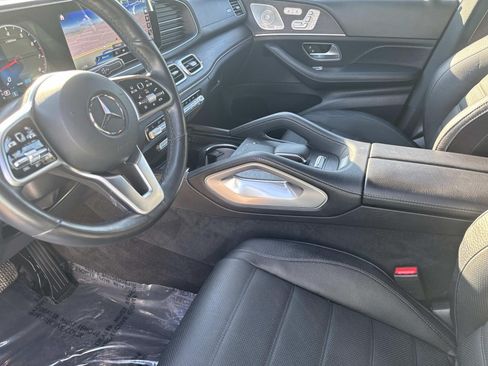 Used 2022 Mercedes-Benz GLS 450 4MATIC image 21