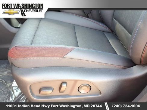 New 2026 Chevrolet Equinox RS FWD image 8