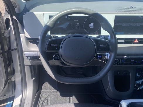 Certified 2024 Hyundai Ioniq 5 SEL RWD image 12