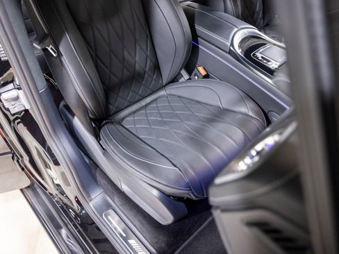 Used 2025 Mercedes-Benz G 63 AMG AMG G 63 - TRIPLE BLACK - SUPE image 32