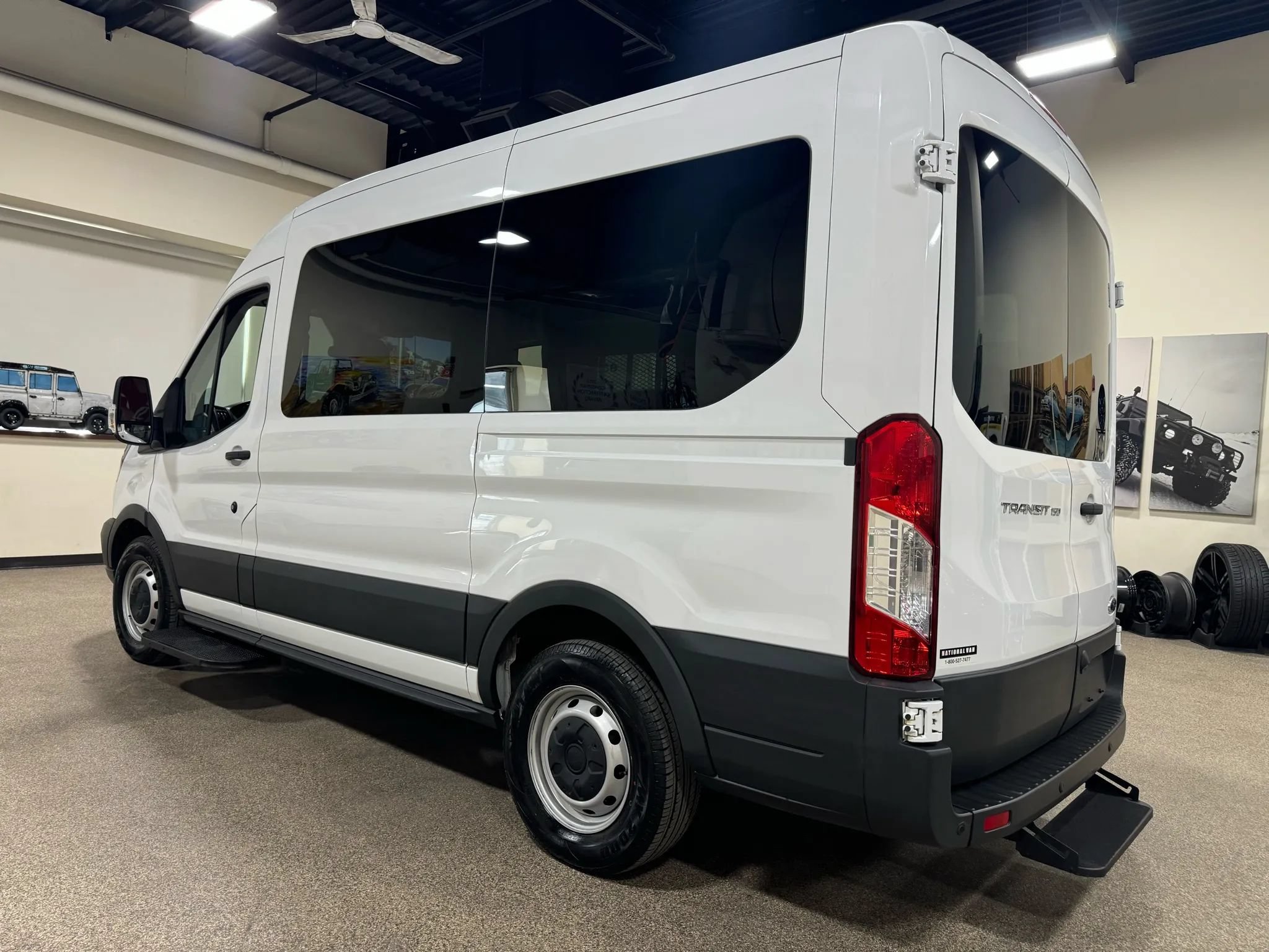 Used 2016 Ford Transit 150 130 Medium Roof RWD image 19