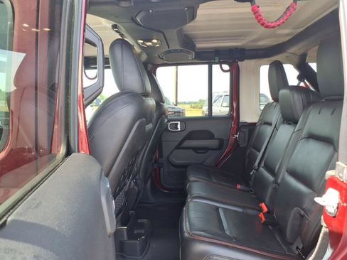Used 2021 Jeep Wrangler Unlimited Rubicon AWD/4WD image 12