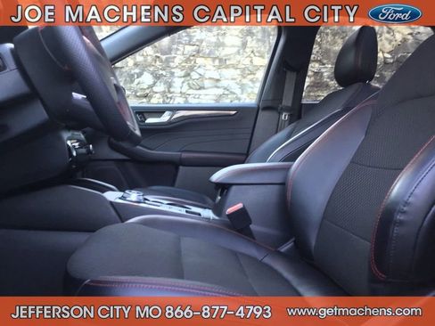 Certified 2023 Ford Escape ST-Line w/ Tech Pack #1 image 16