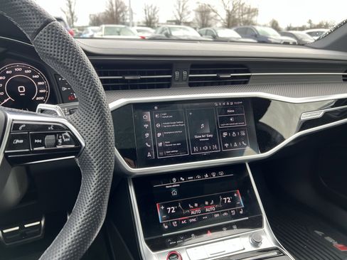 Used 2024 Audi RS 7 Performance image 32