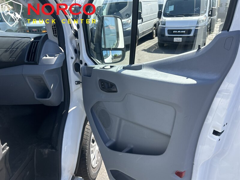 Used 2019 Ford Transit 250 130 Low Roof w/ Exterior Upgrade Package RWD image 15