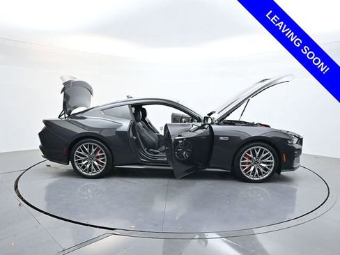Used 2024 Ford Mustang GT Premium RWD image 41