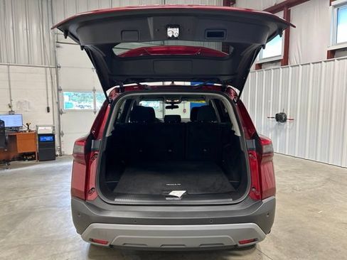 Used 2023 Nissan Rogue S AWD/4WD image 19