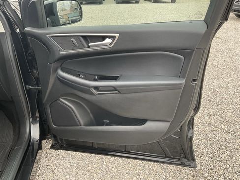Used 2018 Ford Edge SEL w/ Equipment Group 201A image 18
