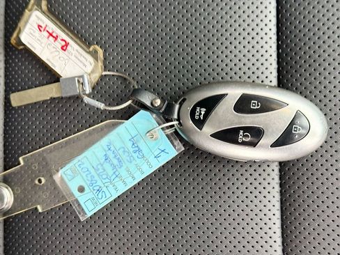 Used 2025 Hyundai Santa Fe SEL AWD/4WD image 34