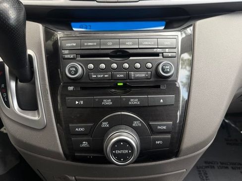Used 2013 Honda Odyssey Touring image 32
