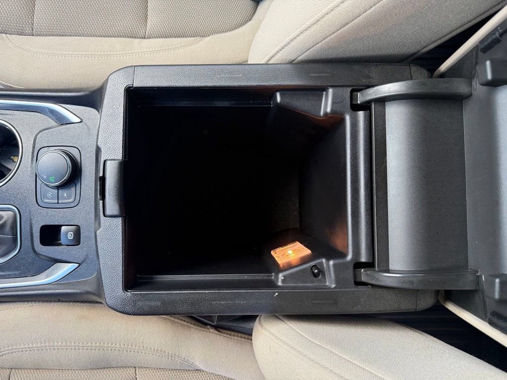 Used 2023 Chevrolet Traverse LS w/ Safety Package FWD image 38