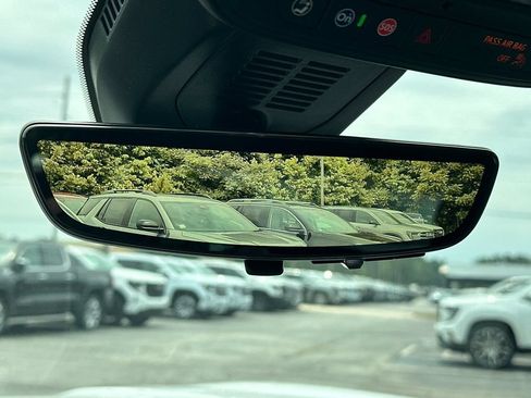 New 2026 GMC Terrain Elevation w/ Technology Package II FWD image 30
