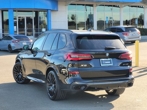 Used 2021 BMW X5 xDrive40i w/ M Sport Package image 7