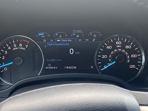 Used 2019 Ford F150 Lariat w/ Equipment Group 502A Luxury AWD/4WD image 14