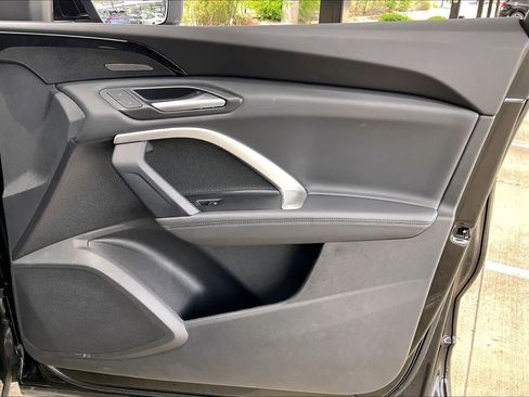 Used 2025 Audi Q5 Premium Plus w/ Premium Plus image 22