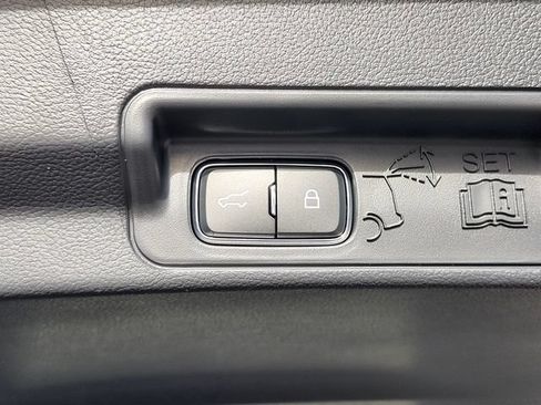 New 2026 Ford Explorer Active AWD/4WD image 34