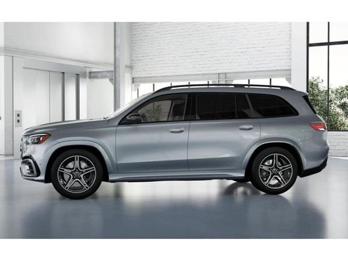 New 2026 Mercedes-Benz GLS 450 GLS 450 image 34