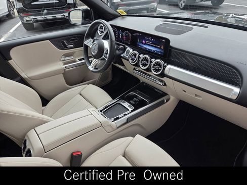 Certified 2025 Mercedes-Benz GLB 250 4MATIC image 31