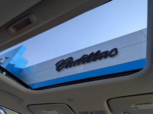 Used 2022 Hyundai Venue SEL image 26