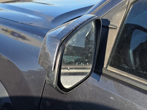 Used 2018 Toyota Tacoma TRD Off-Road image 7