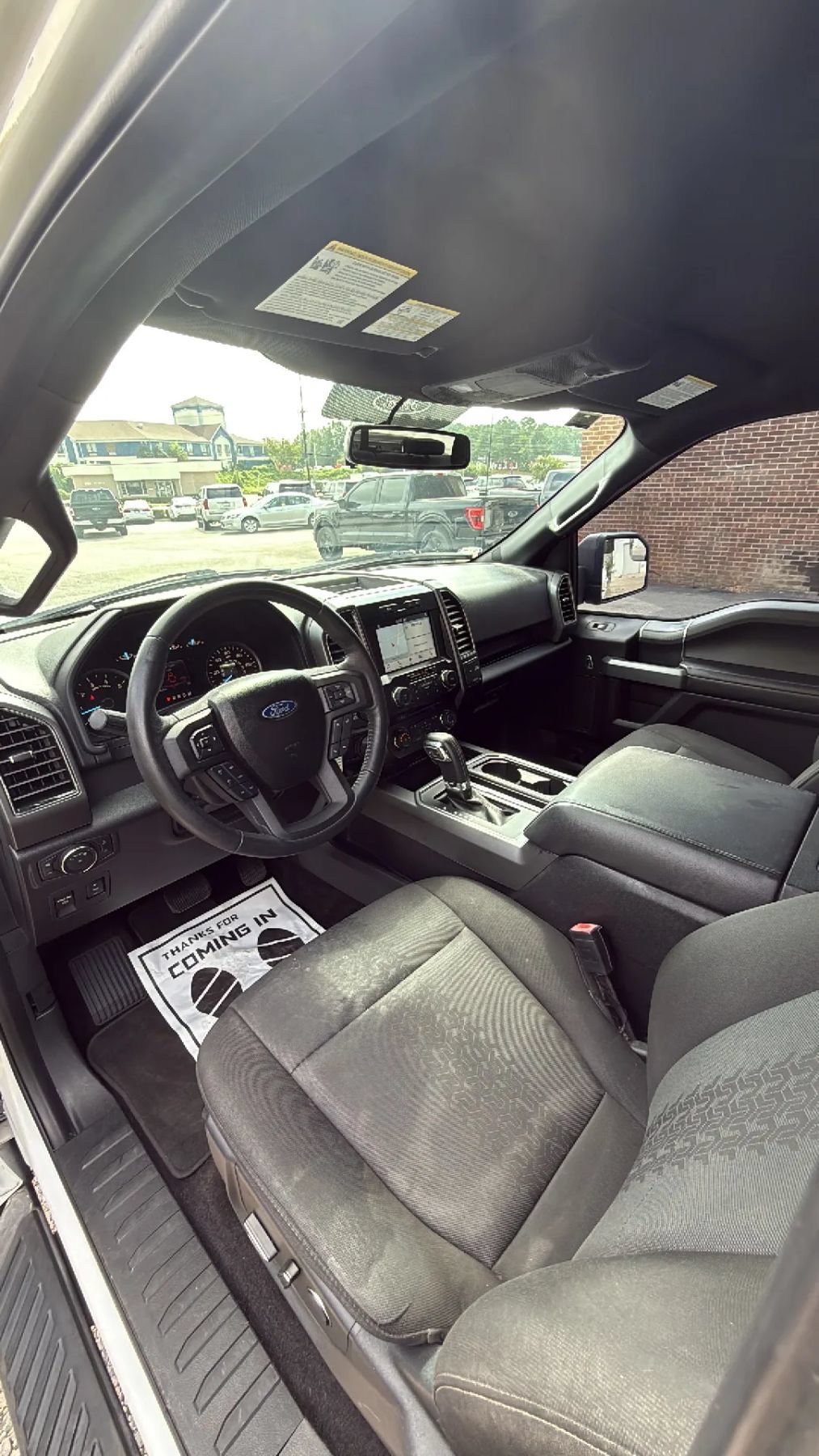 Used 2018 Ford F150 XLT w/ Equipment Group 302A Luxury AWD/4WD image 19