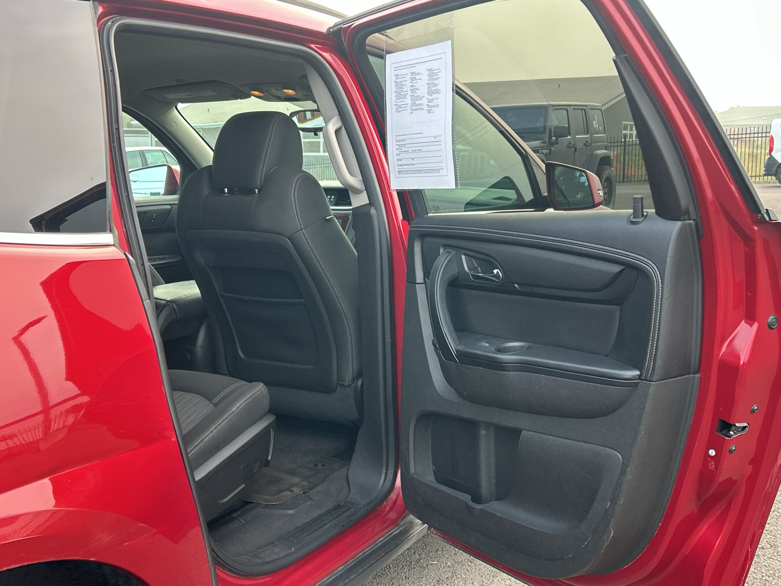 Used 2013 Chevrolet Traverse LT w/ All-Star Edition AWD/4WD image 27