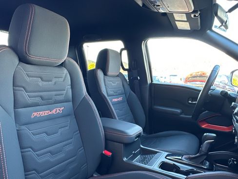 Used 2024 Nissan Frontier PRO-4X w/ Pro Convenience Package image 31