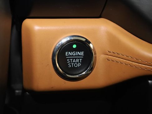 Used 2023 Ford Expedition Platinum AWD/4WD image 32