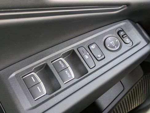 Used 2023 Honda Accord EX image 23