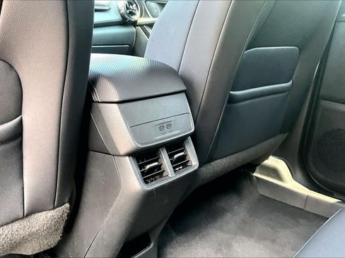 Used 2025 Chevrolet Equinox LT w/ Convenience Package II AWD/4WD image 37