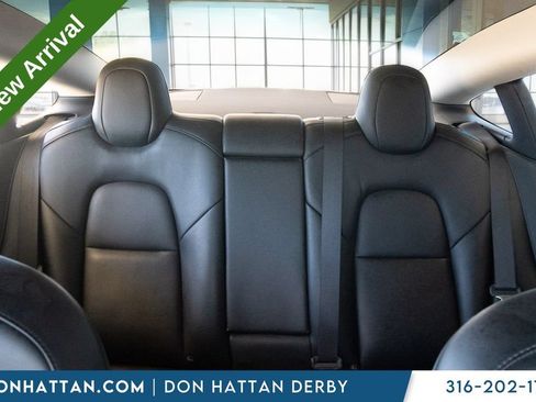 Used 2021 Tesla Model 3 Standard Range Plus RWD image 9