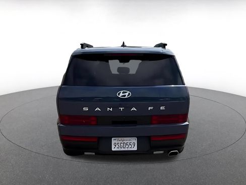 Used 2025 Hyundai Santa Fe SEL FWD image 12
