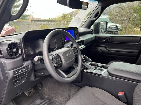 Used 2025 Toyota Land Cruiser 1958 image 15