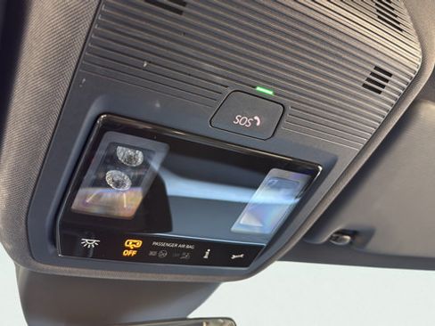 Used 2023 Volkswagen ID.4 2WD image 25
