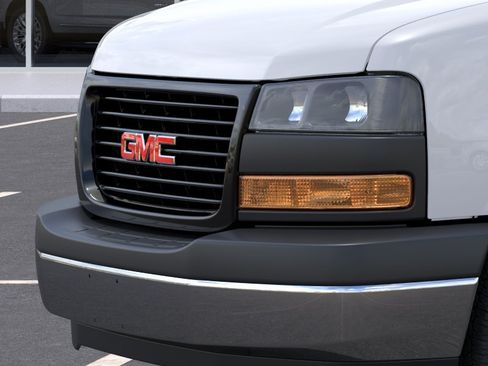 New 2026 GMC Savana 2500 Extended w/ Driver Convenience Package RWD image 37