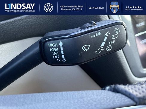 Used 2022 Volkswagen Tiguan SE R-Line image 20