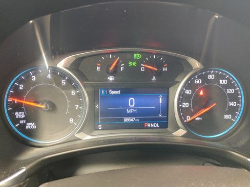 Used 2021 Chevrolet Equinox LT FWD image 23