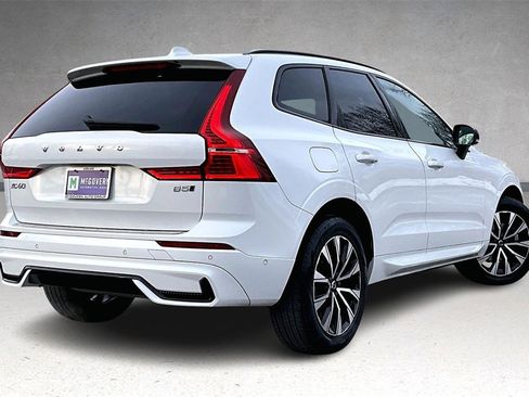 Certified 2023 Volvo XC60 B5 Plus w/ Protection Package Premier image 6
